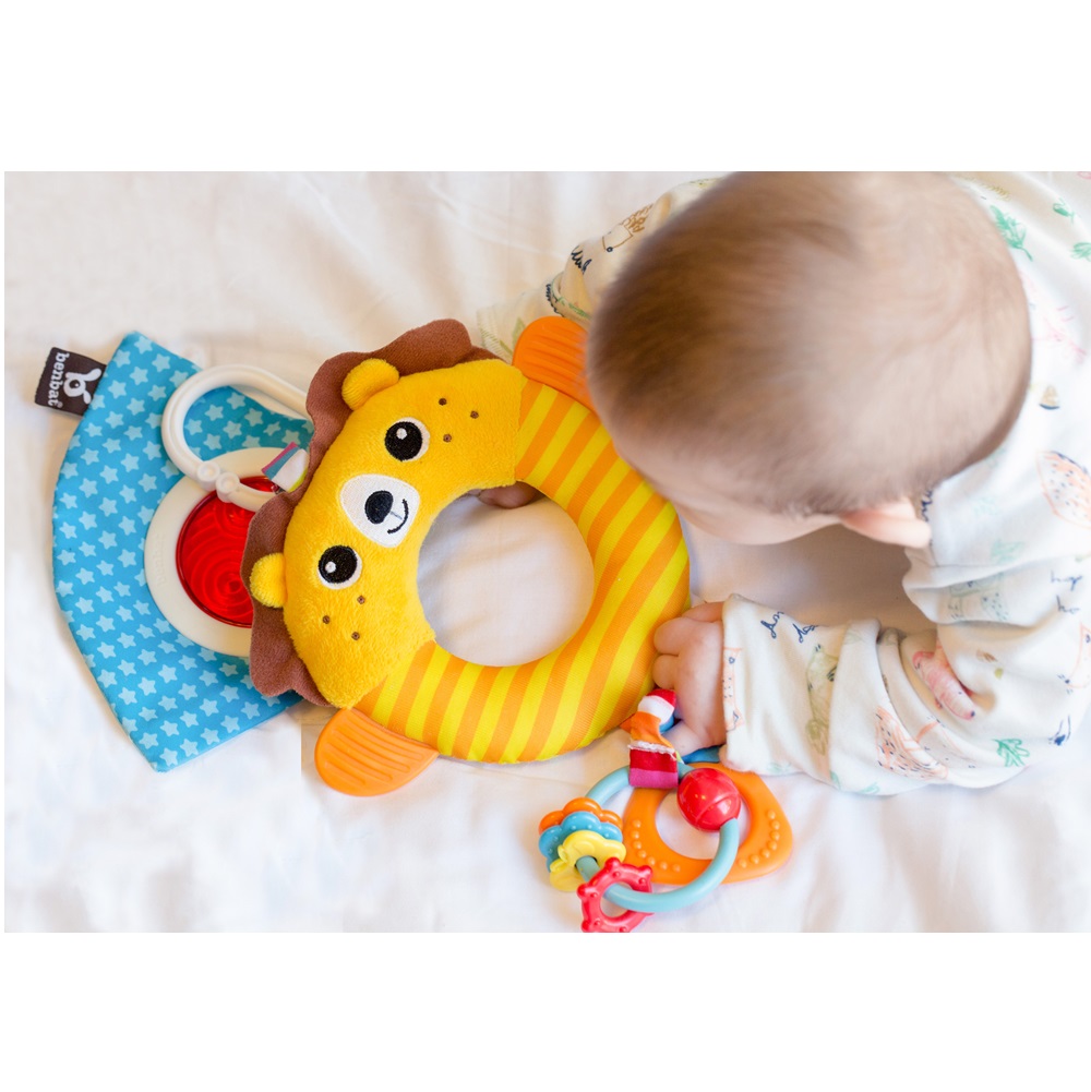 Rotaļlieta ratiņiem Benbat Multi Skills Travel Toy Lion